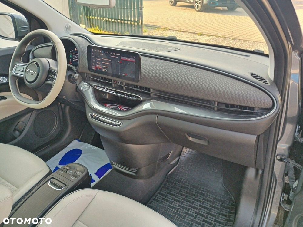 Fiat 500e - 14