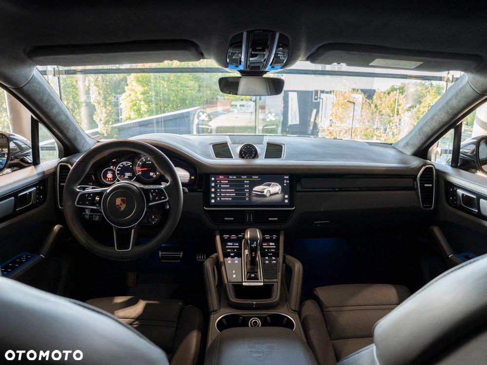 Porsche Cayenne - 28