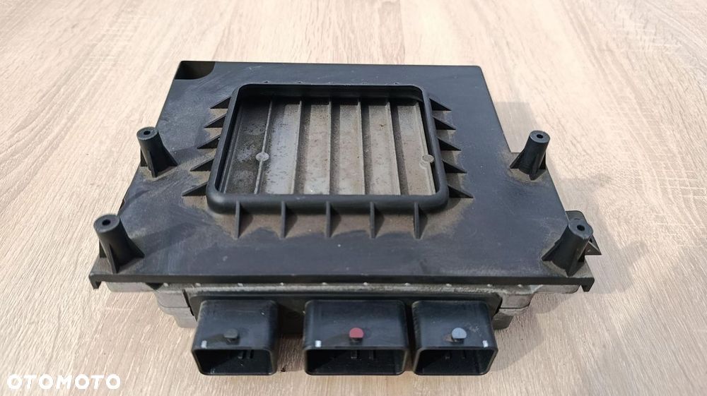 STEROWNIK SILNIKA KOMPUTER CITROEN C5 X7 2010 HPI S118230012 - 5