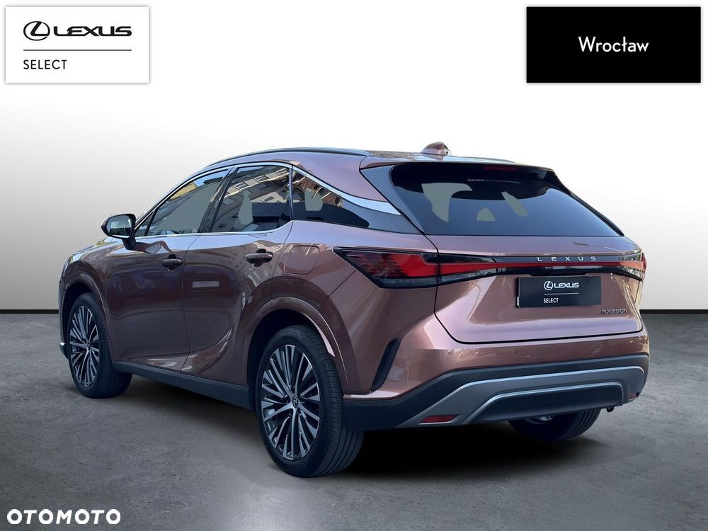 Lexus RX - 4