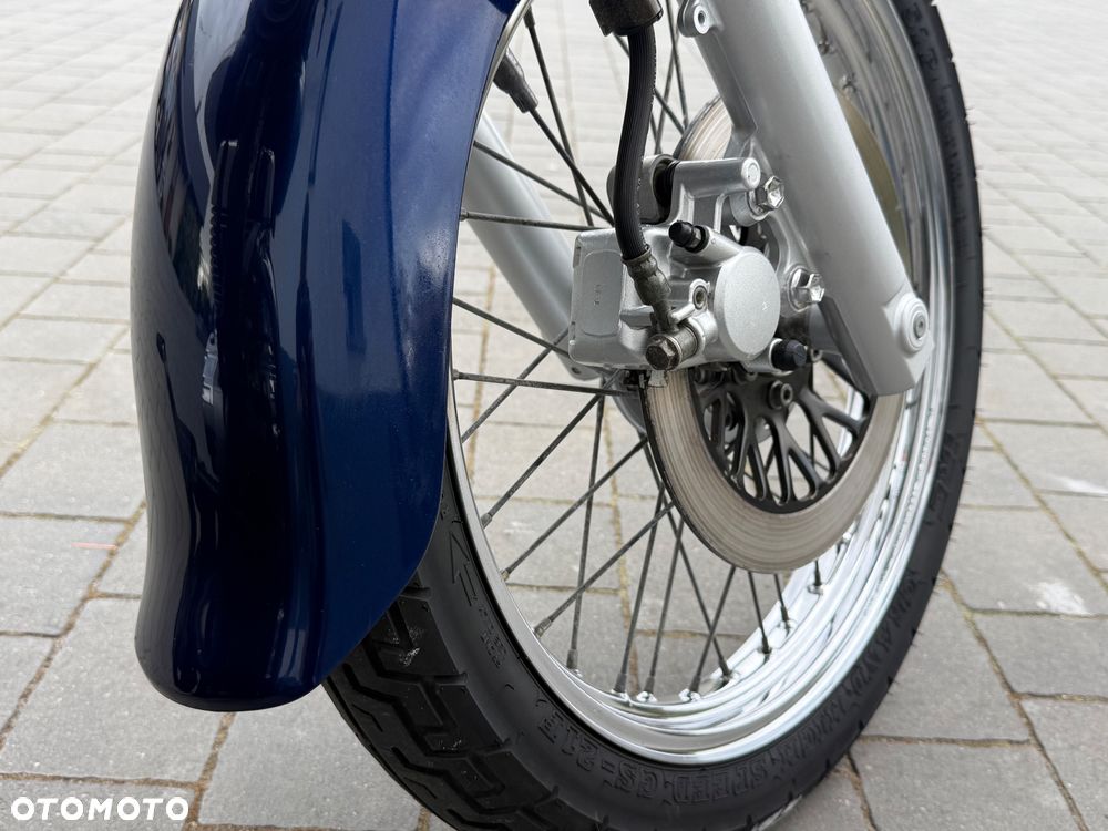 Suzuki Intruder - 29