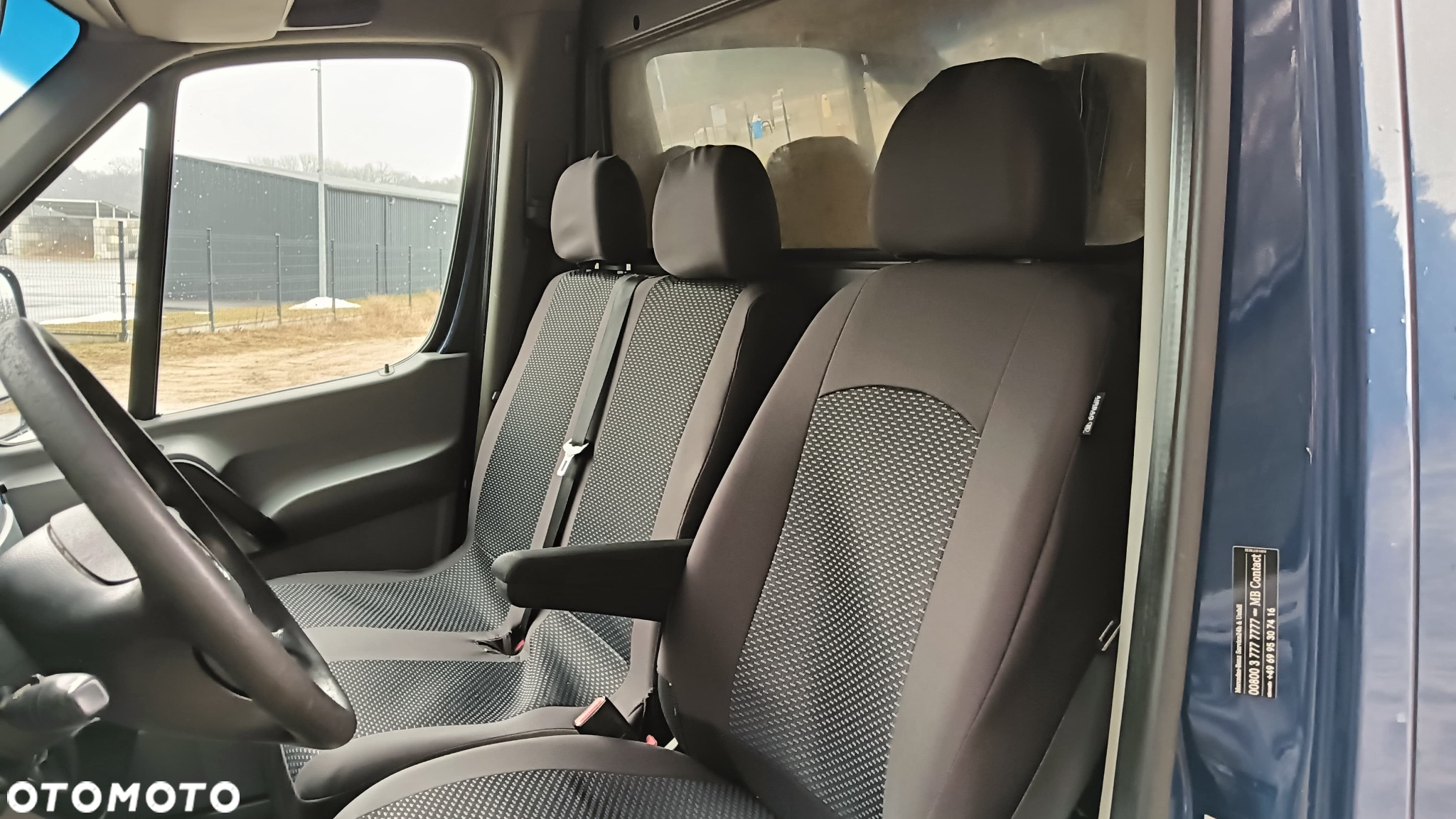 Mercedes-Benz Sprinter - 16