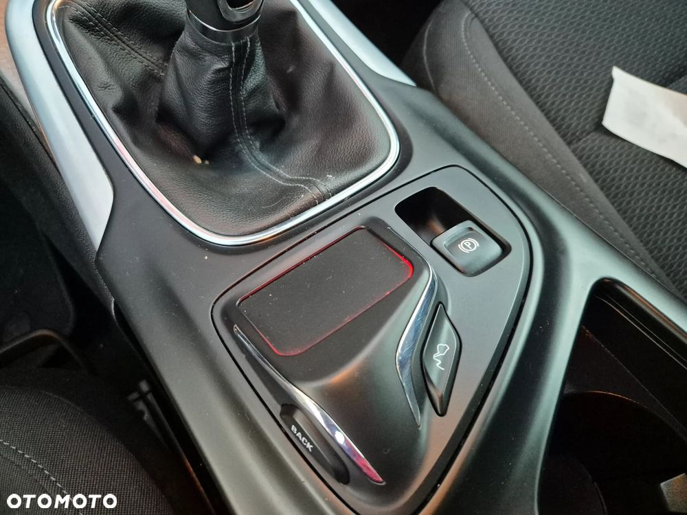 Opel Insignia 1.4 Turbo ecoFLEXStart/Stop Business Edition - 9