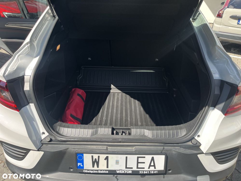 Renault Arkana 1.3 TCe mHEV R.S Line EDC - 17