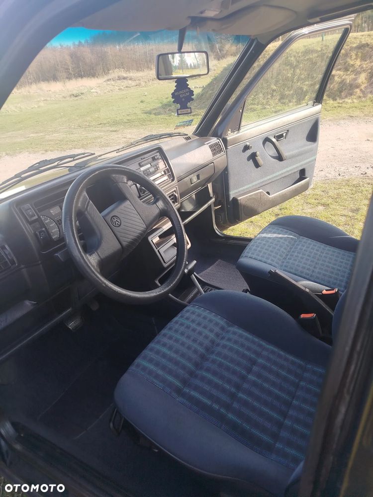 Volkswagen Golf - 19