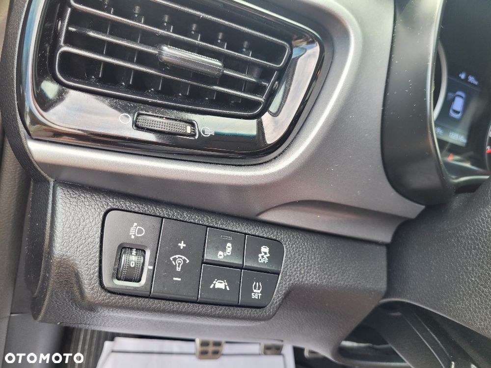 Kia Stonic 1.0 T-GDI 120 Platinum Edition - 22
