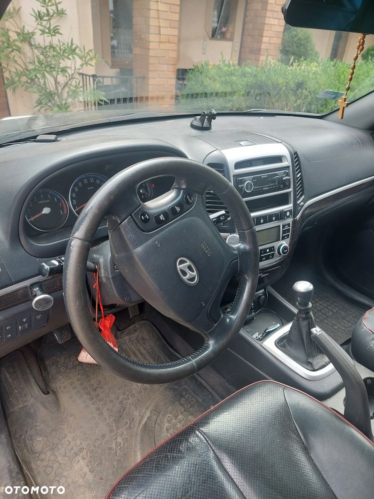 Hyundai Santa Fe 2.7 V6 2WD GLS - 9