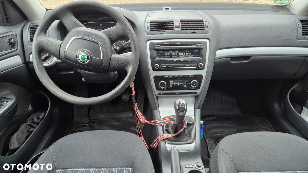 Skoda Octavia 1.6 TDI 4x4 Ambition - 10