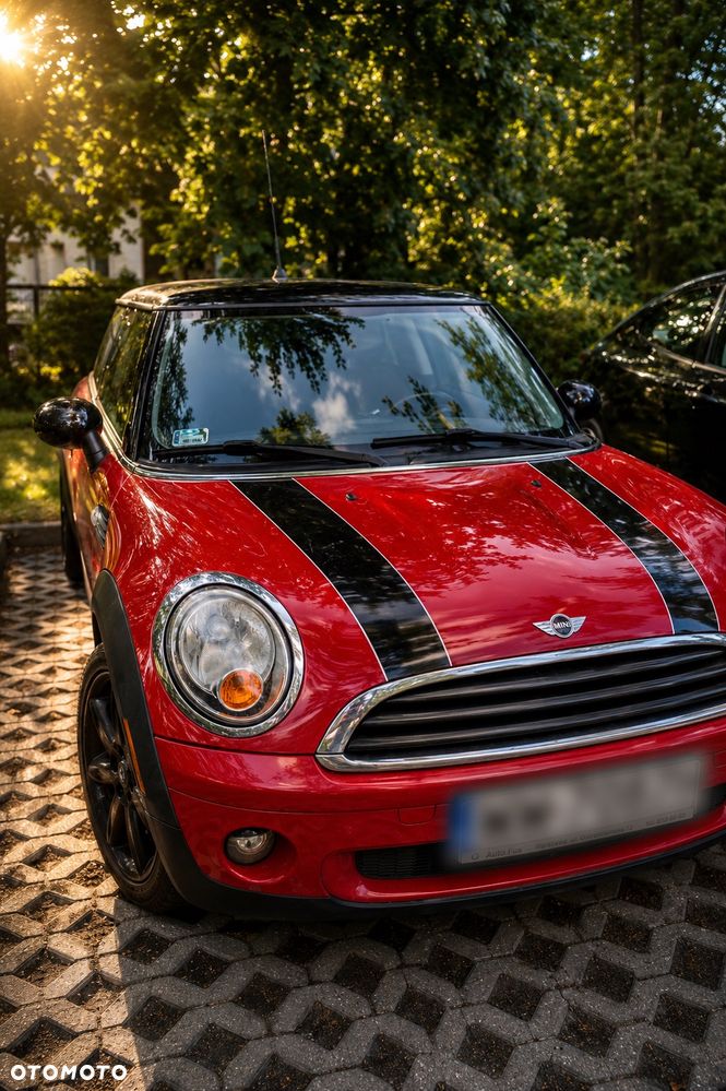 MINI Cooper Standard - 2