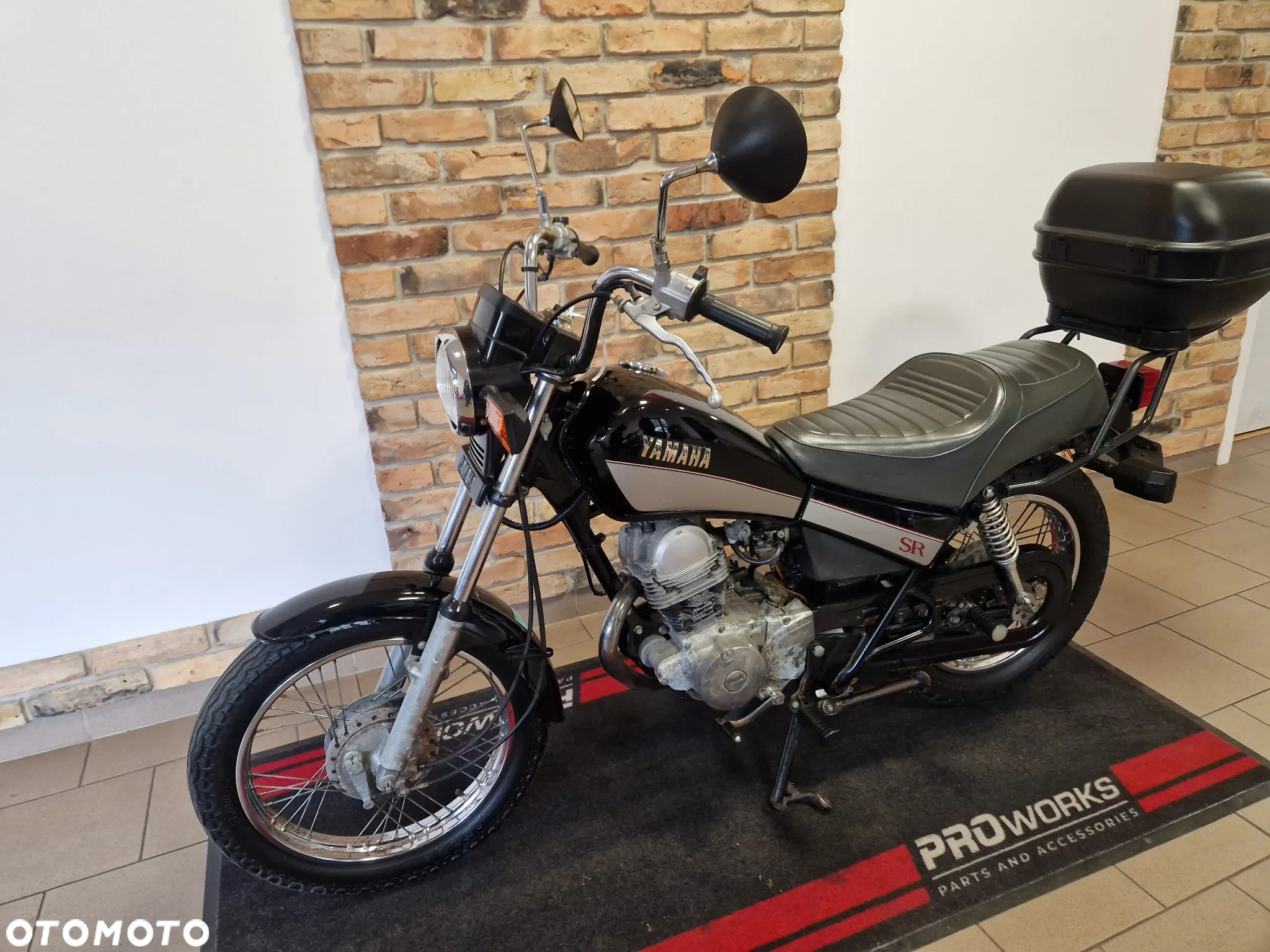Yamaha SR - 6