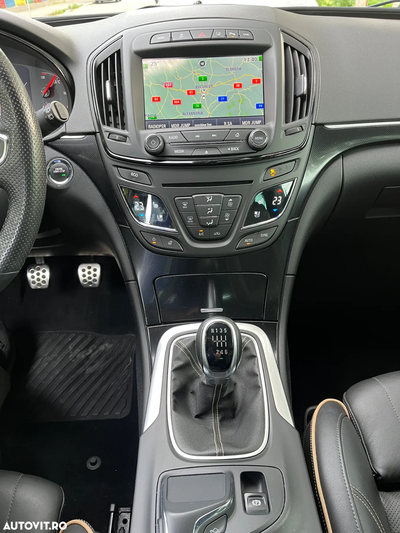 Opel Insignia 2.0 CDTI 4x4 Country Tourer ecoFLEX - 22