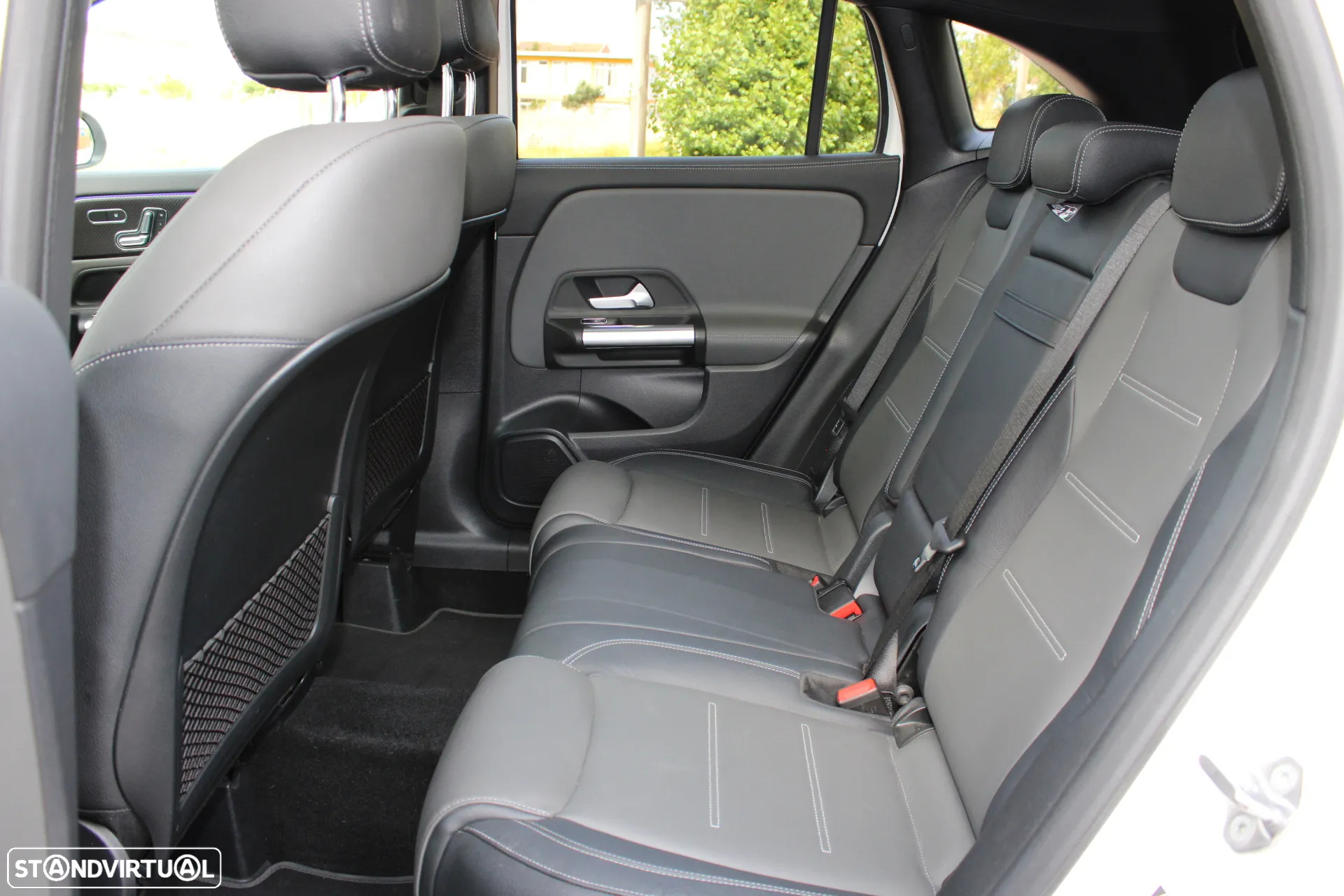 Mercedes-Benz GLA 200 AMG Line - 20