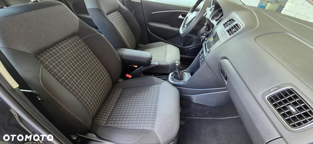 Volkswagen Polo - 19