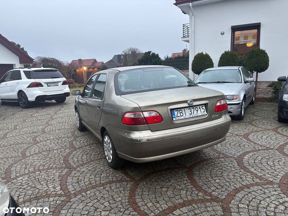 Fiat Albea 1.4 Fresh - 4