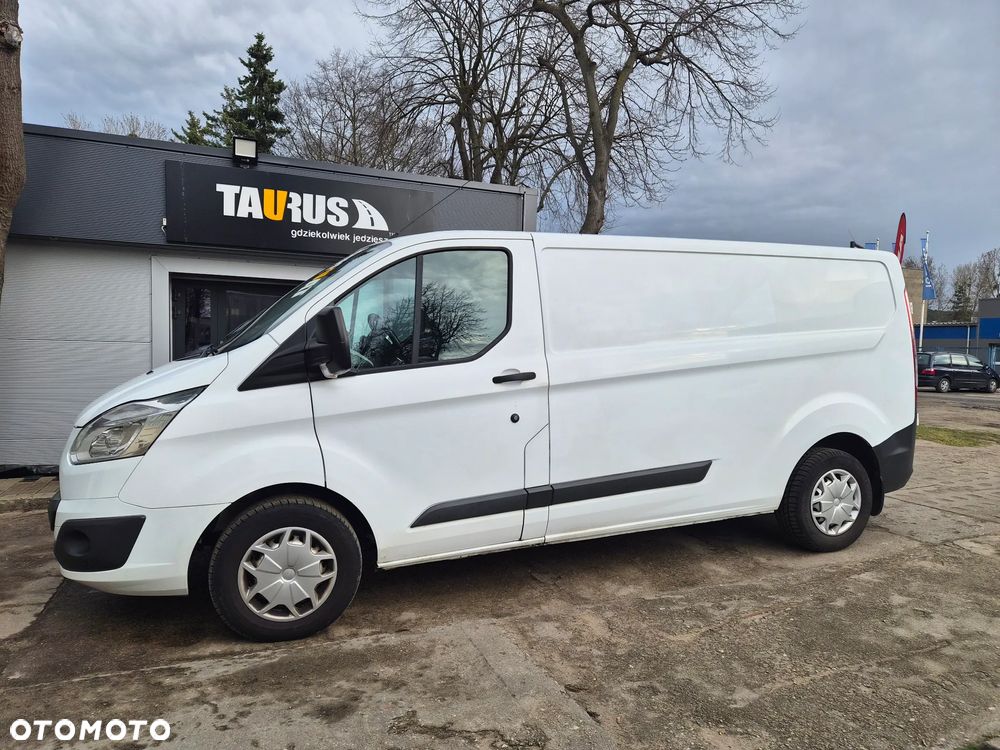 Ford TRANSIT CUSTOM - 1
