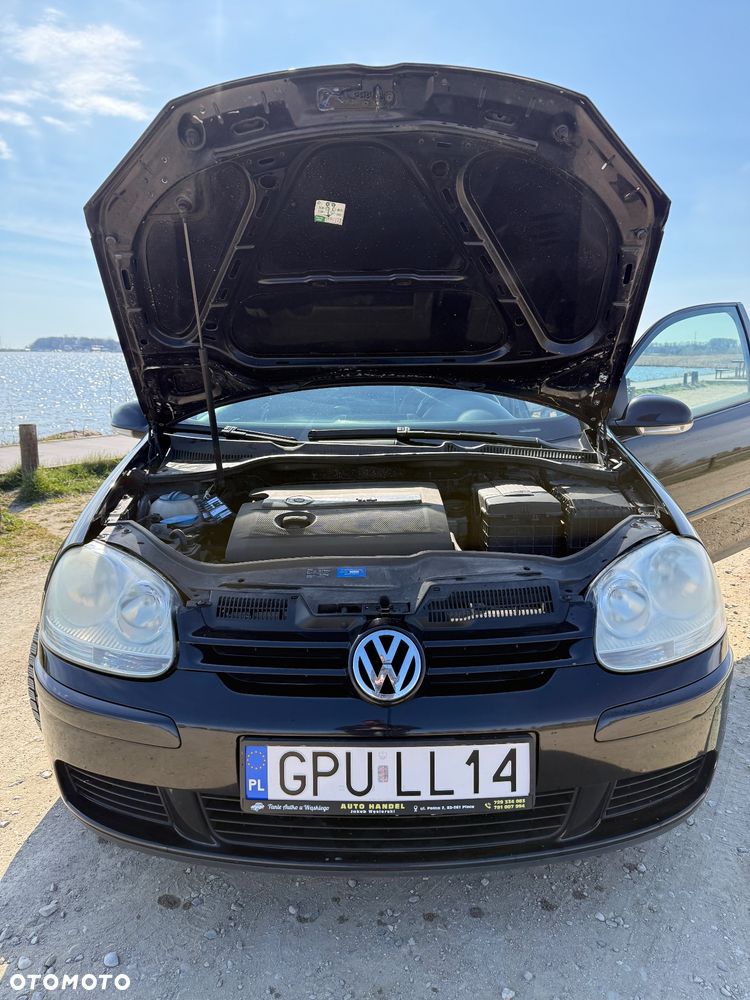 Volkswagen Golf - 21