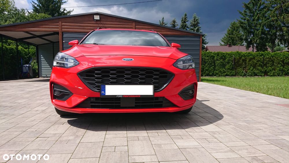 Ford Focus SW 1.5 EcoBoost S&S ST-LINE - 7