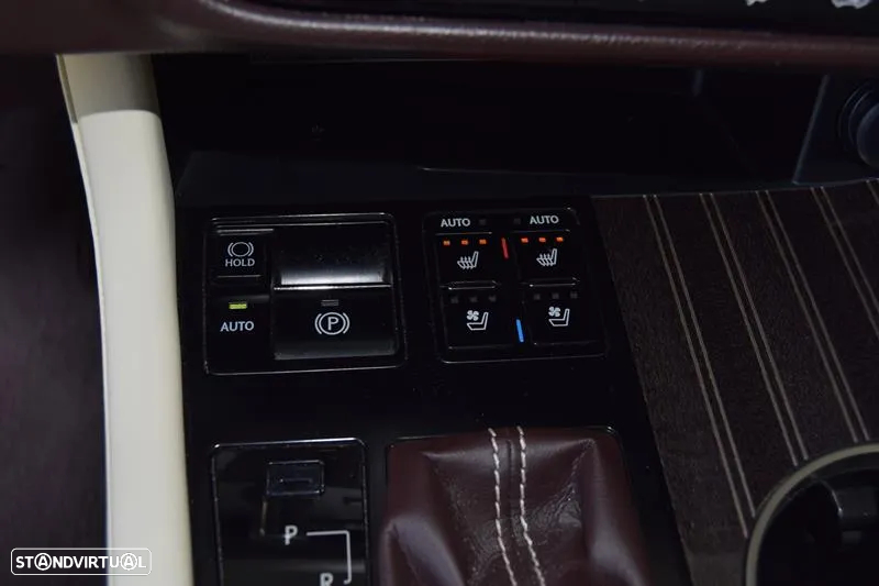Lexus RX 450h L Executive+ TAE - 33