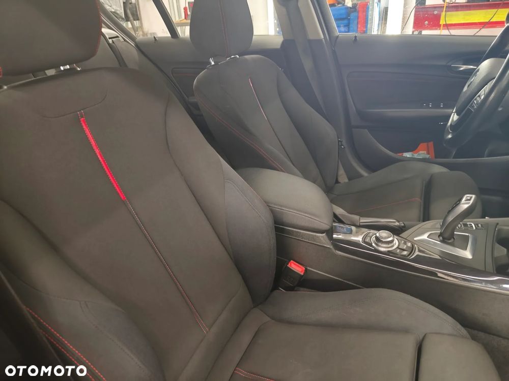 BMW Seria 1 120d Sport Line - 16