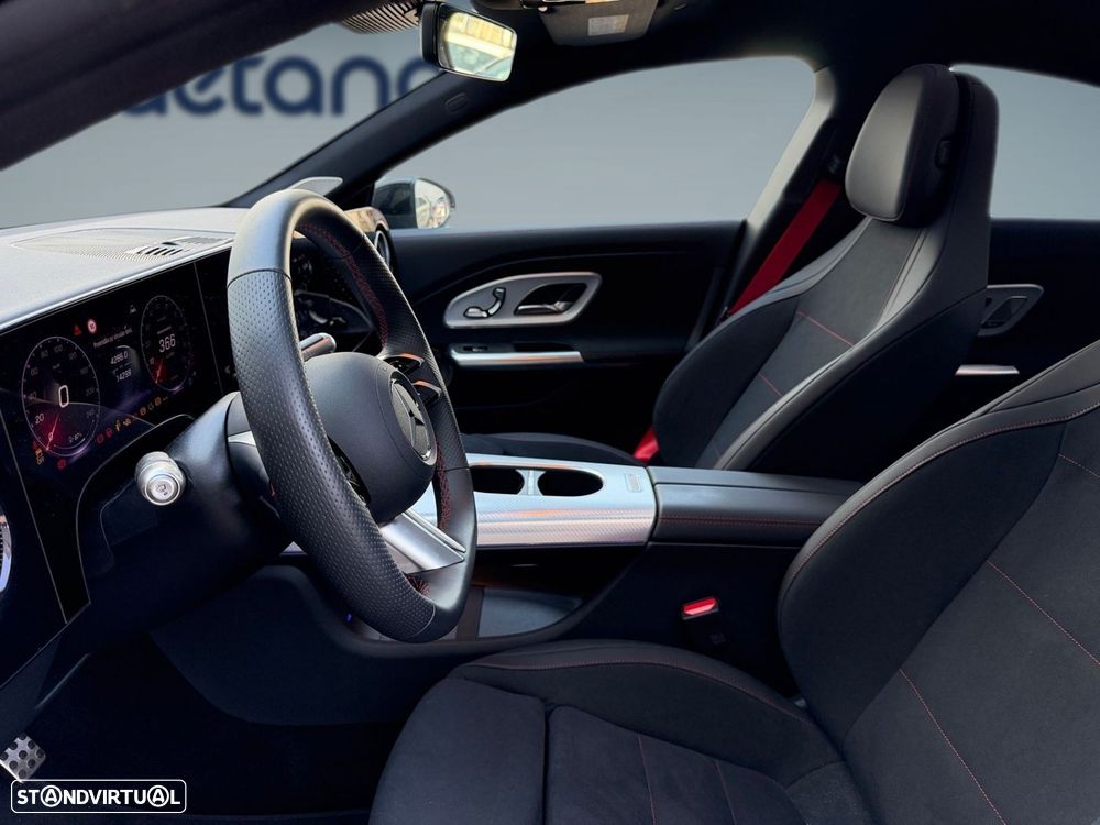 Mercedes-Benz CLA 250+ EQ - 15