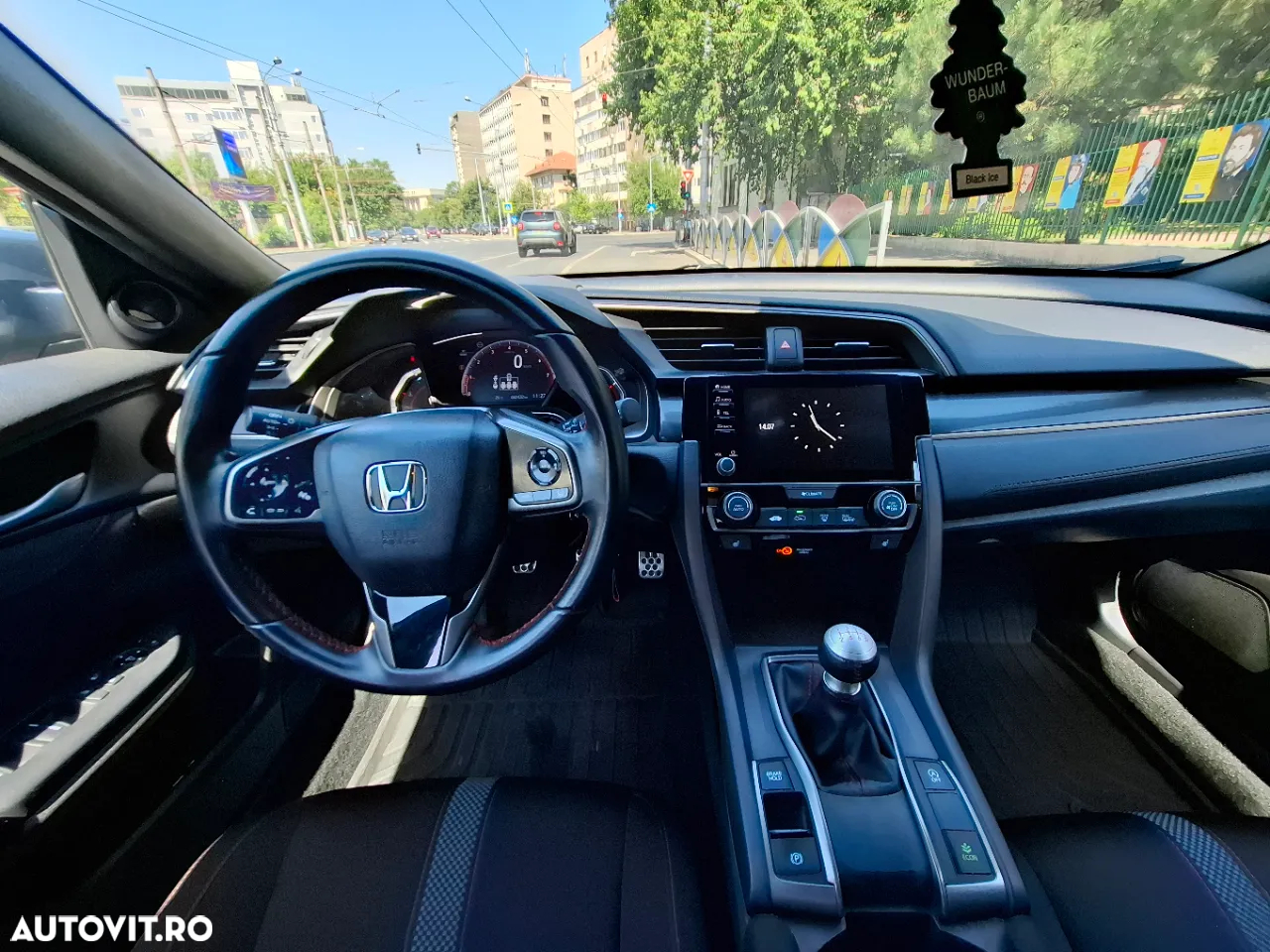 Honda Civic 1.0 VTEC Turbo Sport - 14