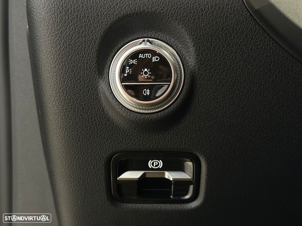 Mercedes-Benz C 300 de AMG Line - 16