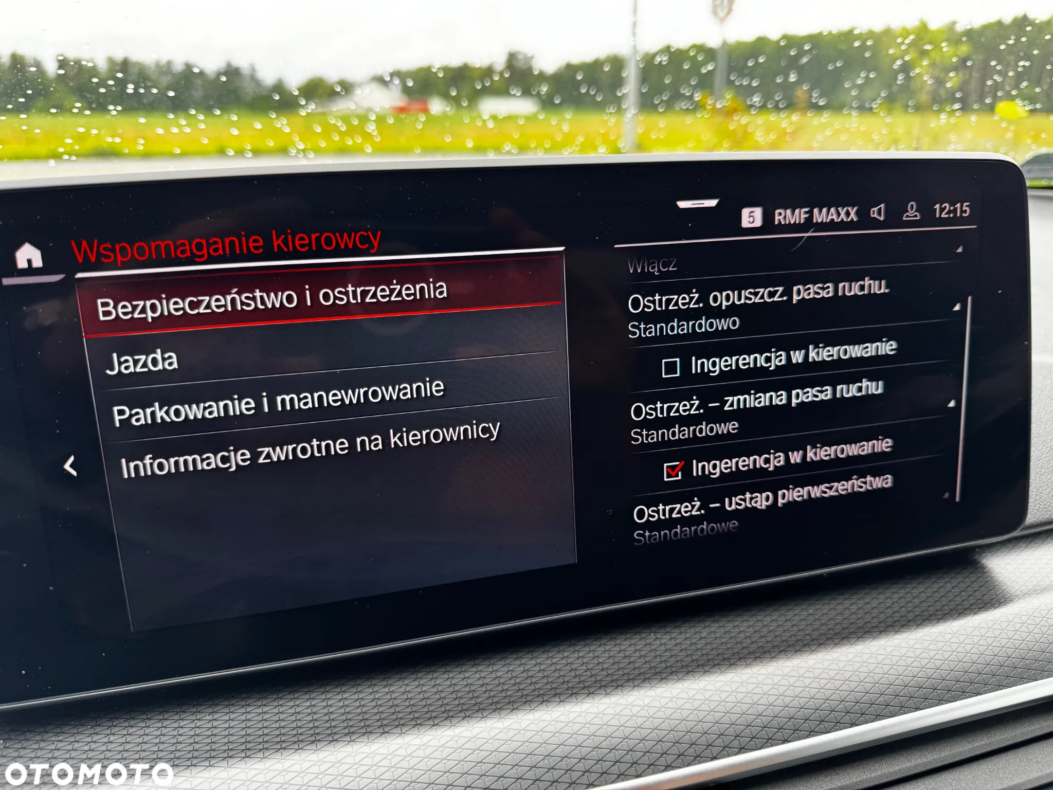 BMW Seria 5 M550i xDrive sport - 39