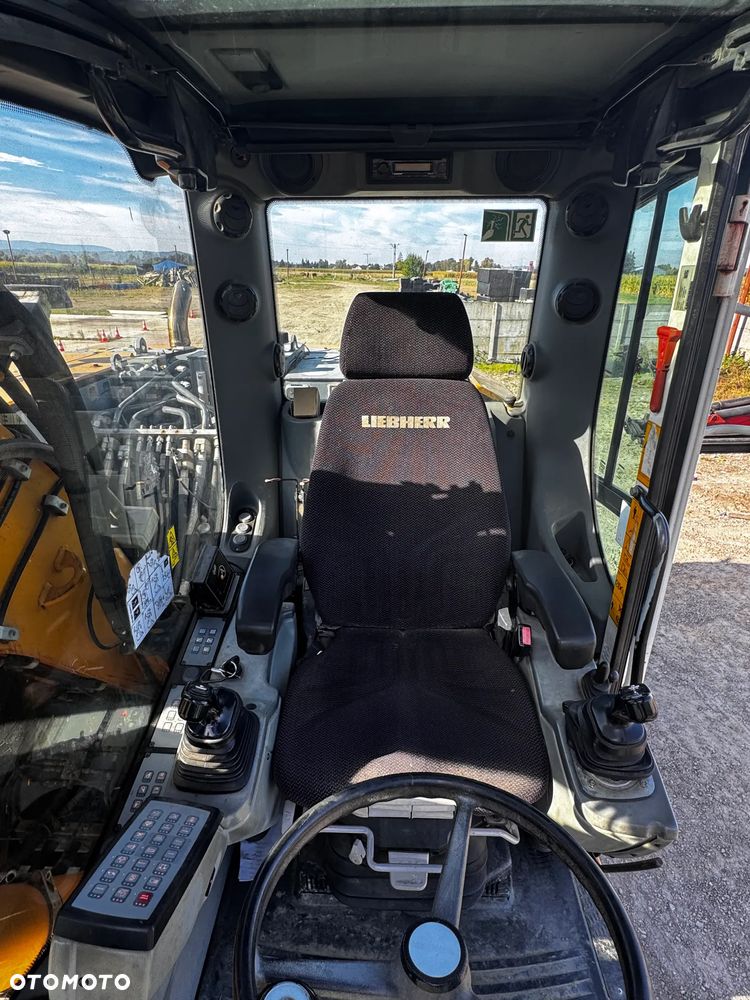 Liebherr A 914 COMPACT - 13