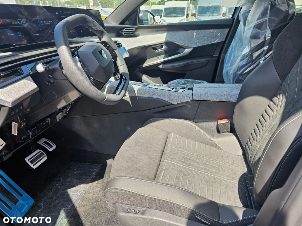 Peugeot 5008 - 12