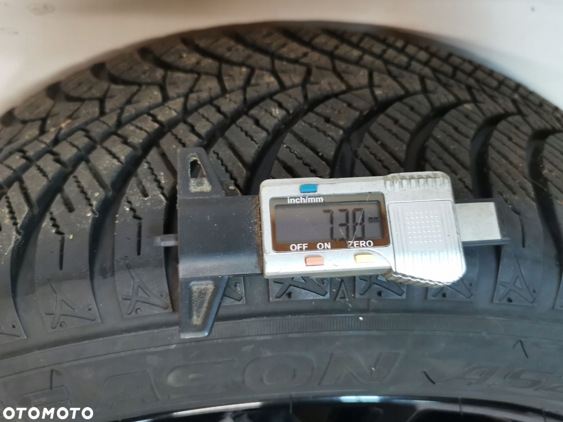 OUTLANDER ASX KOLA FELGI OPONY 225/55R18 ZIMA 2022ROK FALKEN ZIMA 7.3MM - 13