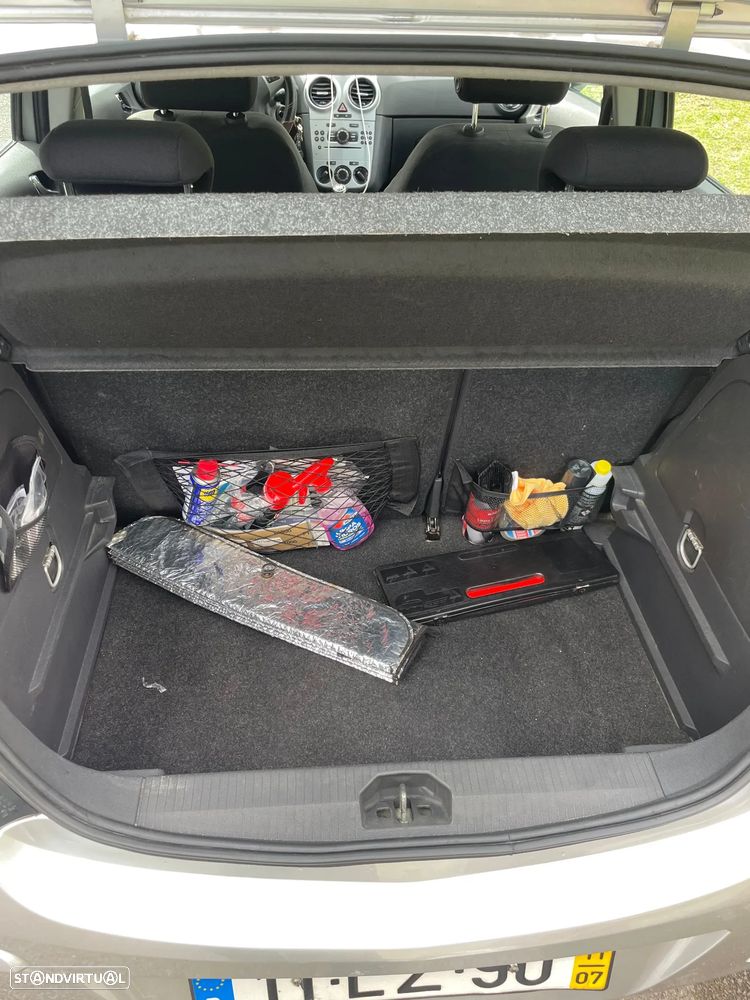 Opel Corsa - 20