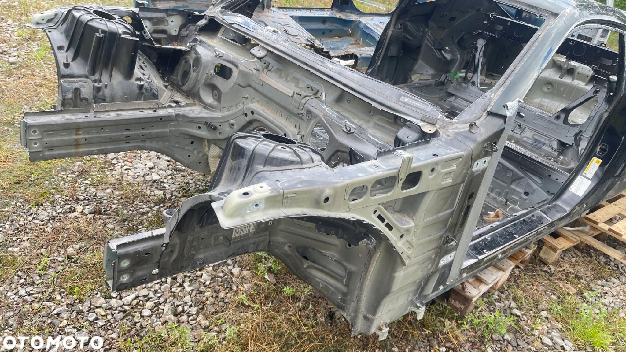 U9 CHEVROLET CAMARO VI 16- ĆWIARTKA PODŁUŻNICA LEWA PRZÓD KIELICH - 1