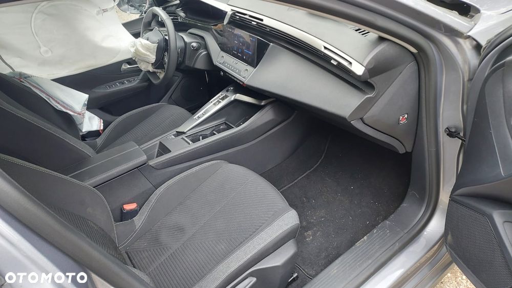 Peugeot 308 1.2 PureTech Allure Pack S&S EAT8 - 12