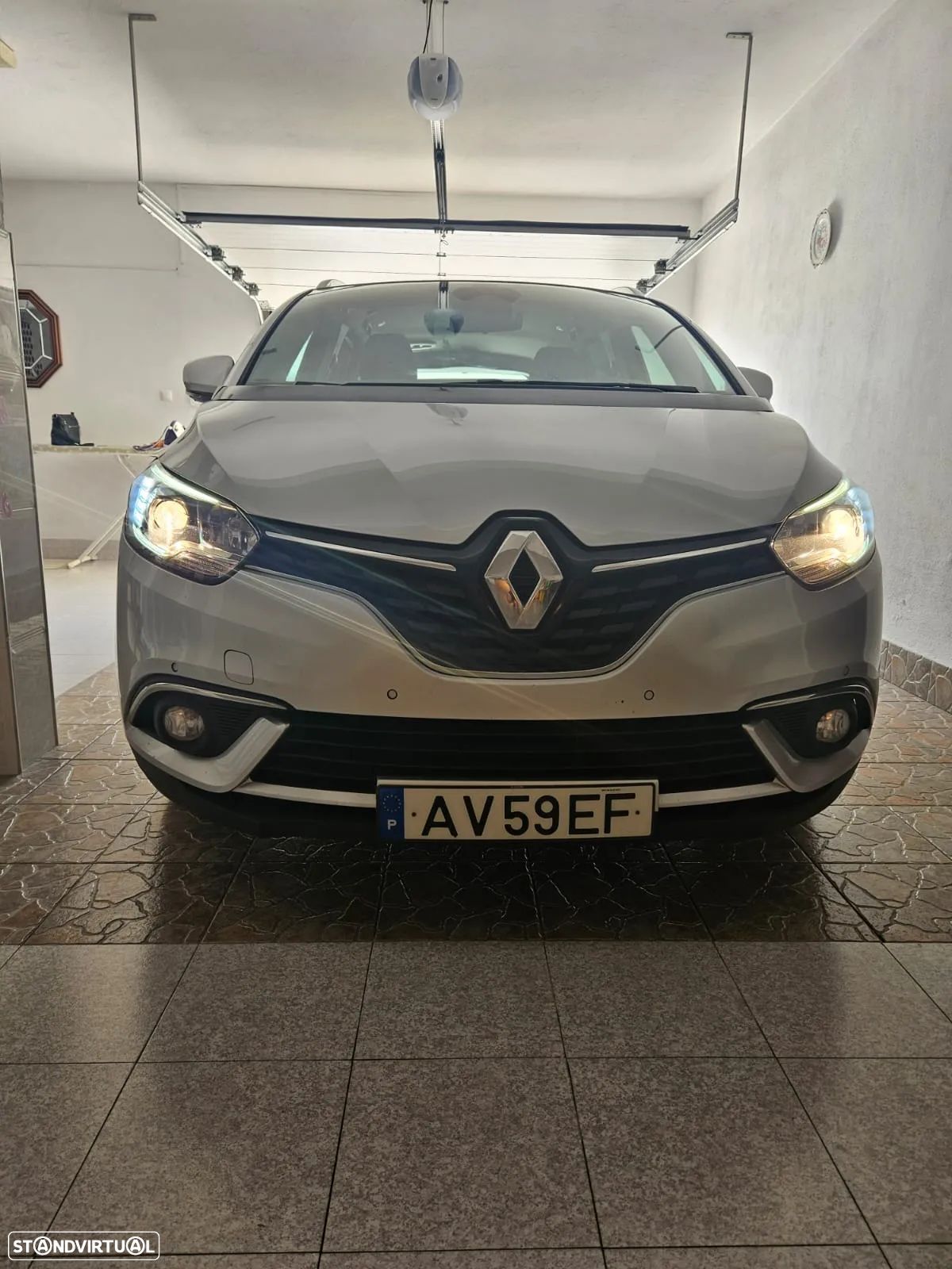 Renault Grand Scénic ENERGY dCi 110 INTENS - 1