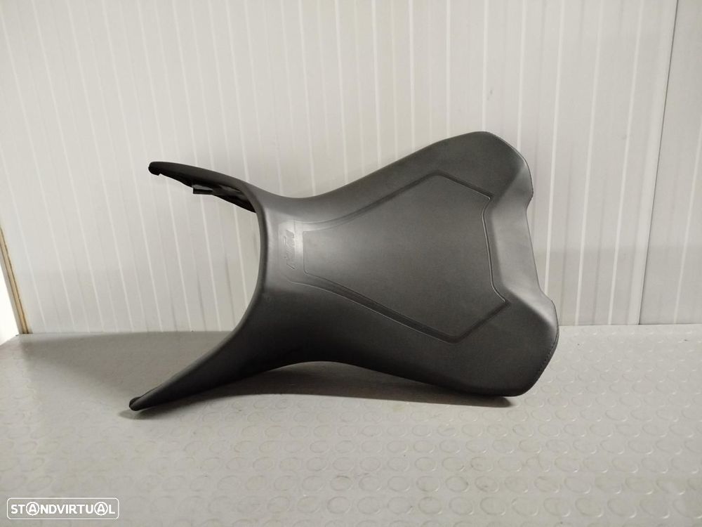 BANCO DIANTEIRO KTM 1290 SUPER DUKE GT - 1