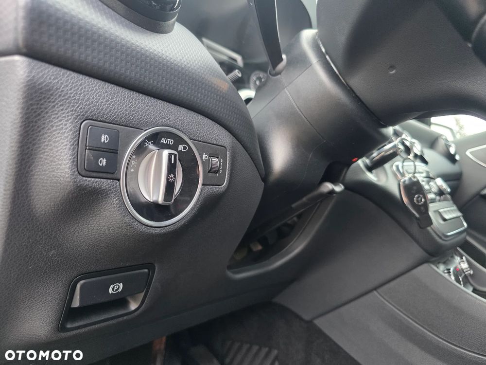 Mercedes-Benz Klasa A 180 - 26