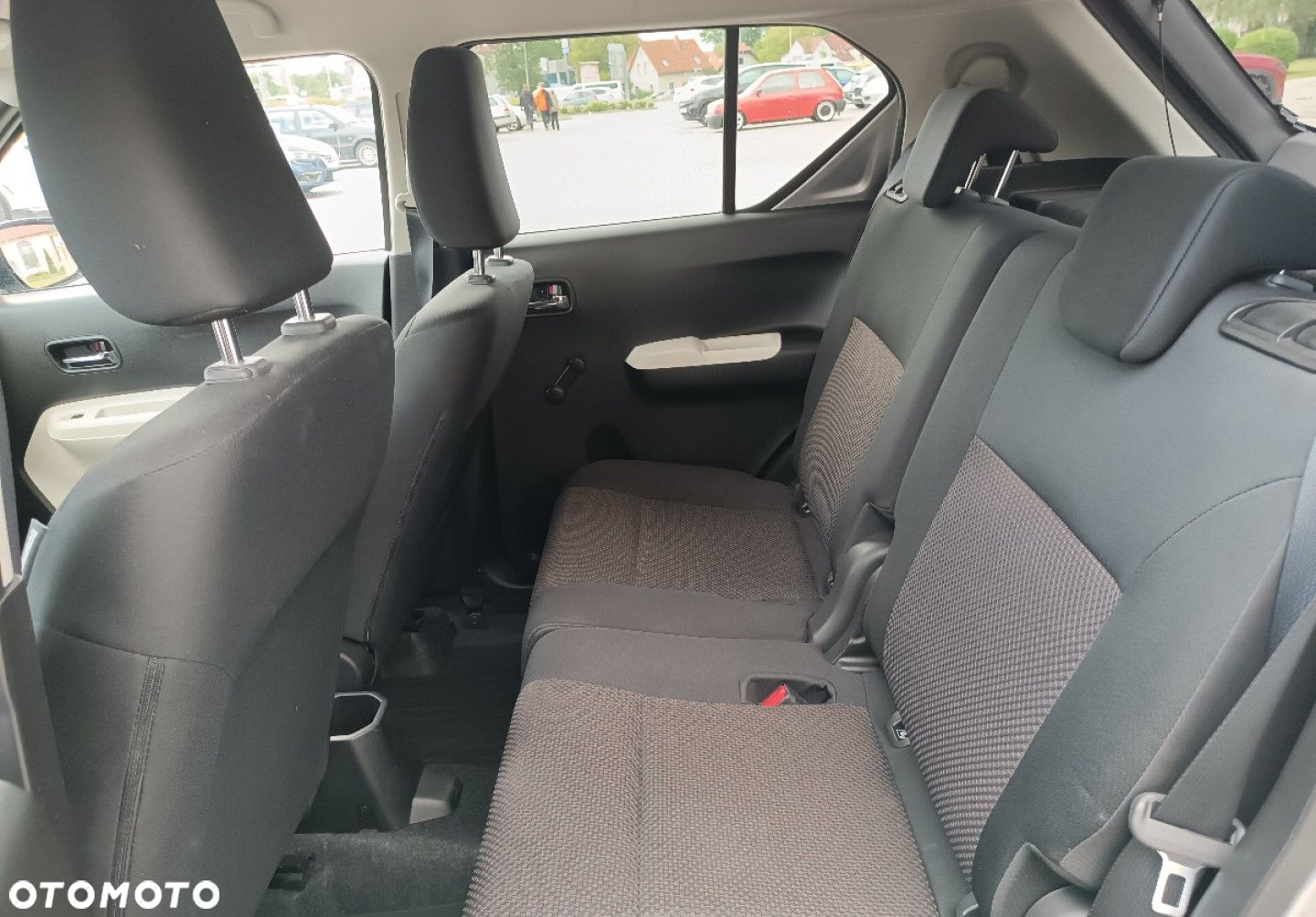 Suzuki Ignis - 17