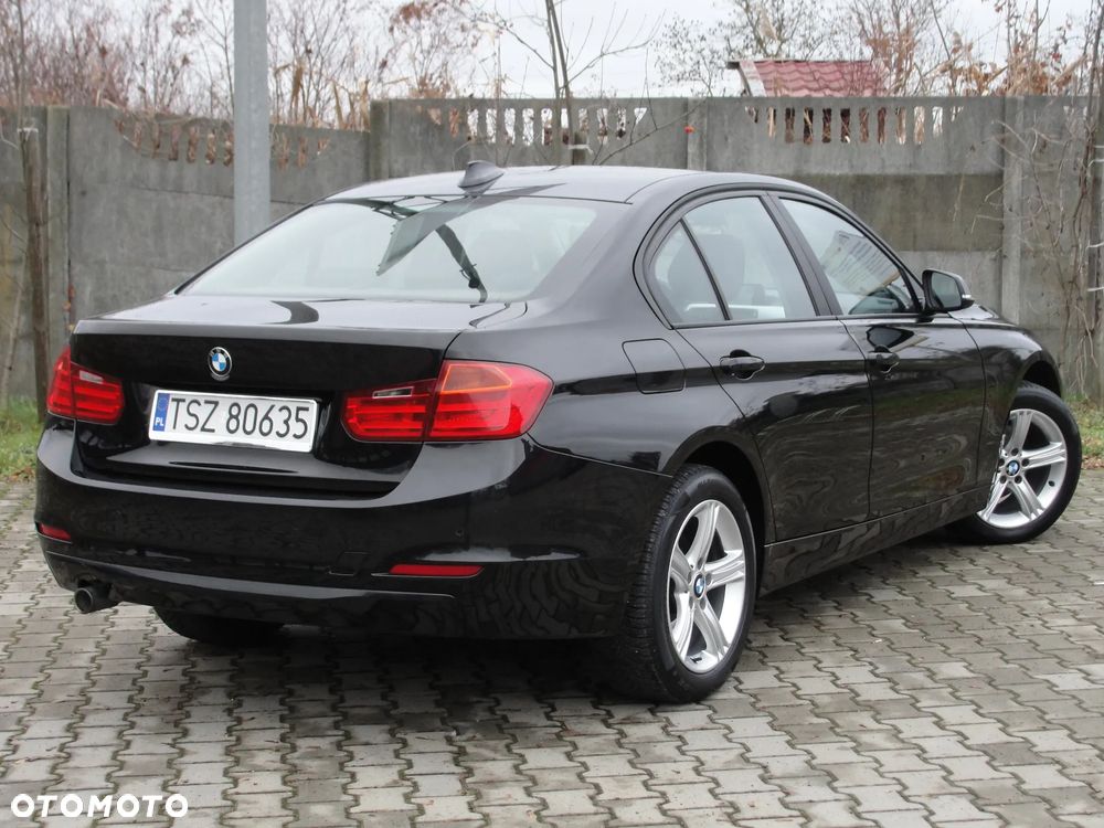 BMW Seria 3 318d DPF Edition Lifestyle - 3