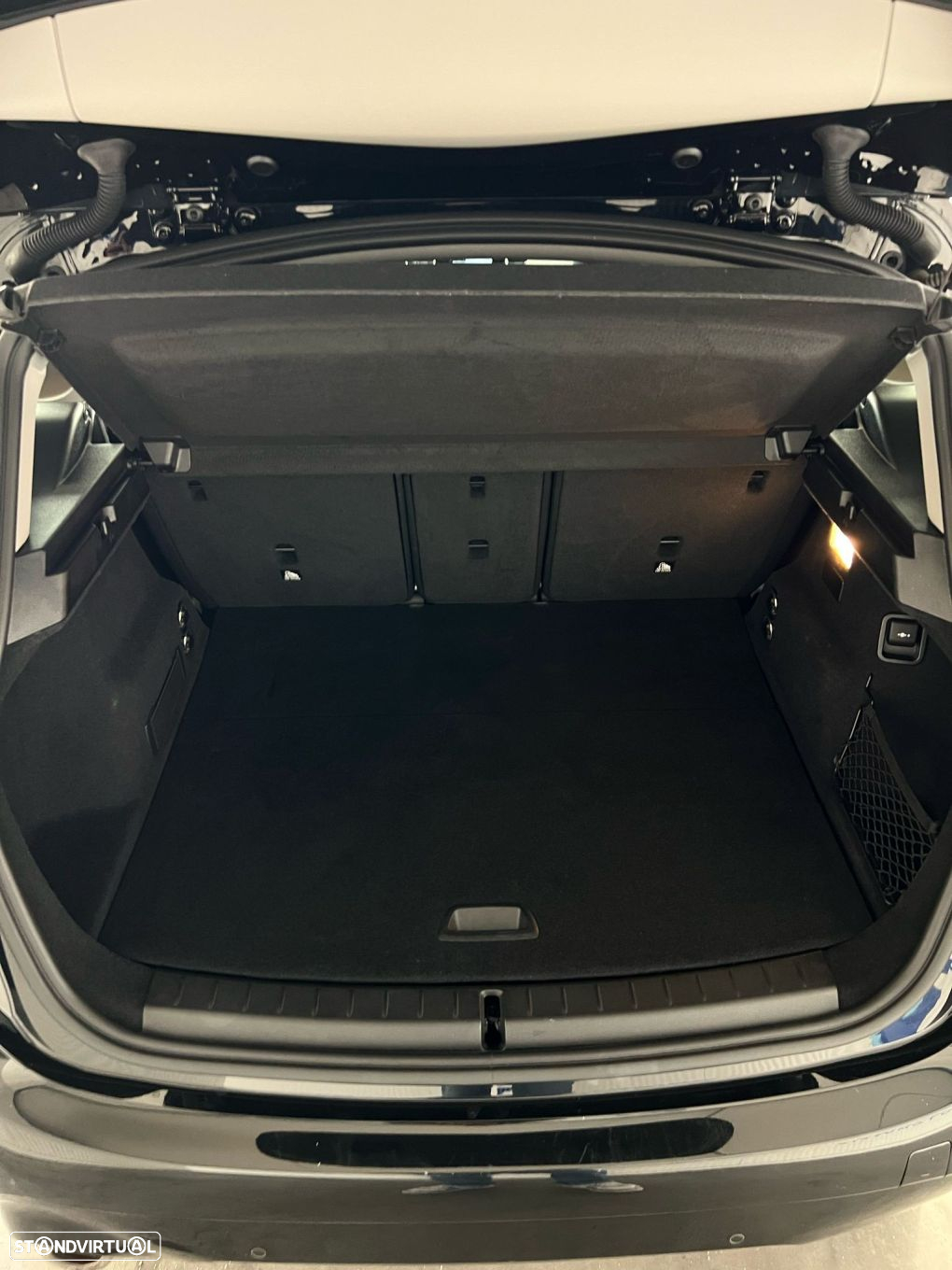 BMW 225xe Active Tourer Advantage - 24