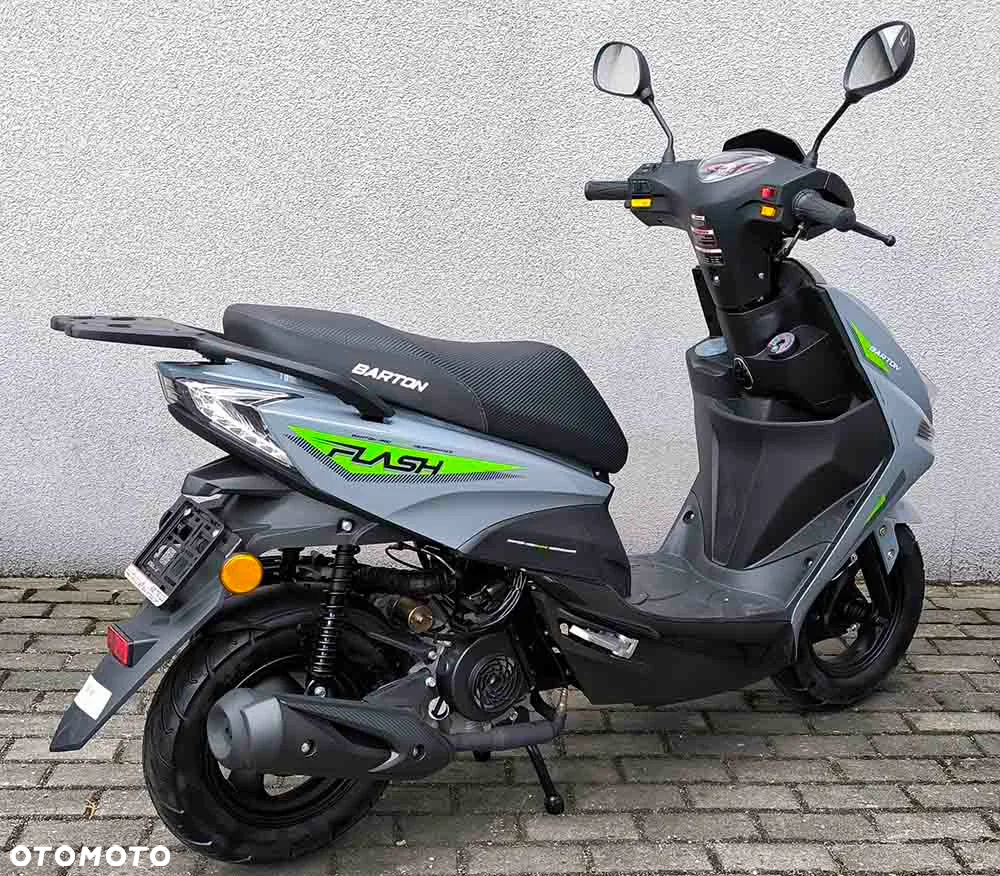 Barton Flash - 8