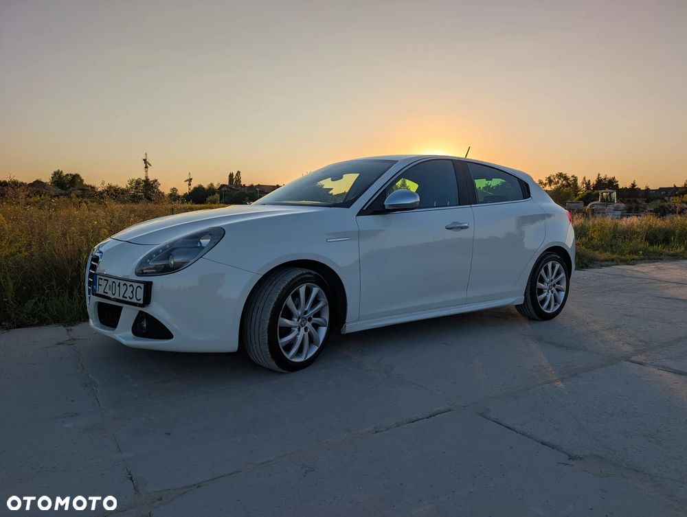 Alfa Romeo Giulietta 1.4 TB Distinctive - 1