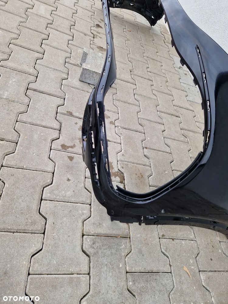 Zderzak Mercedes Eqa lift w243 amg - 6