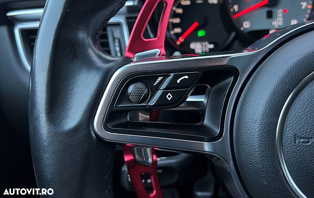 Porsche Macan 3.0 PDK S - 30