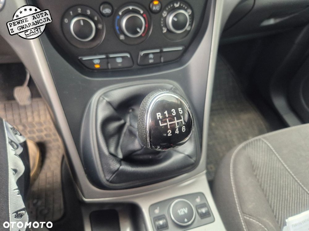 Ford Kuga - 22
