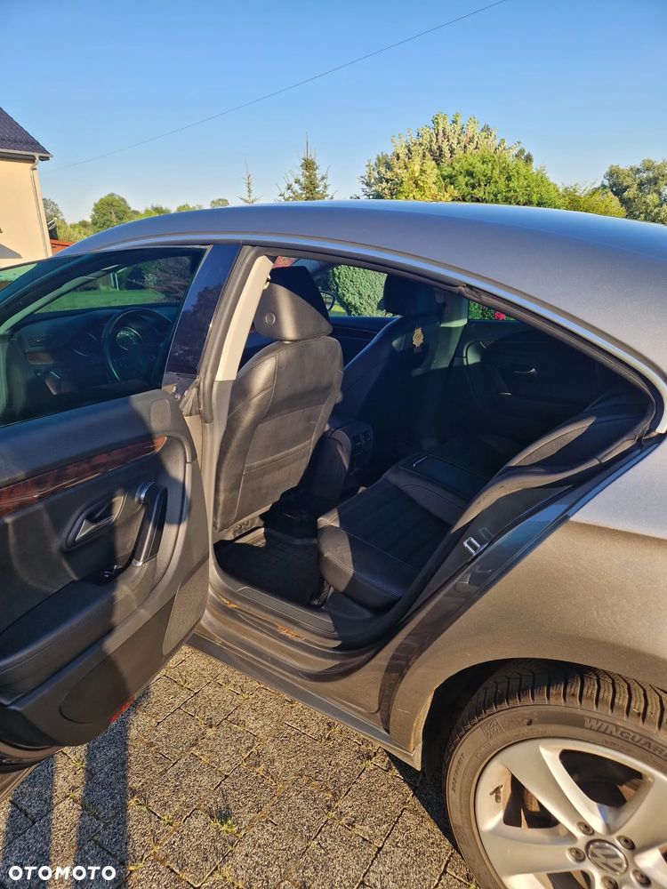 Volkswagen Passat CC 2.0 TDI - 11