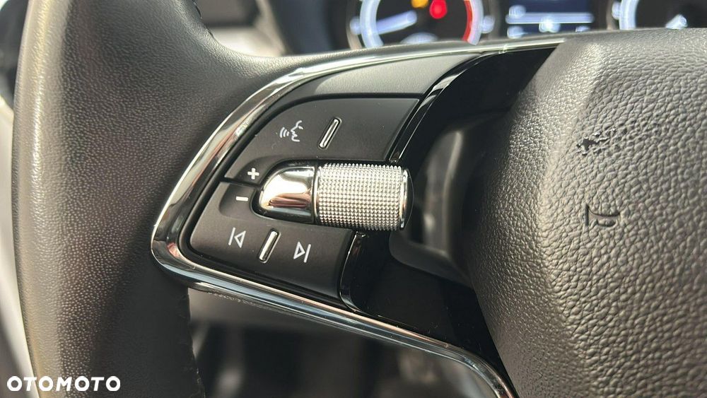 Skoda Fabia 1.0 Ambition - 23