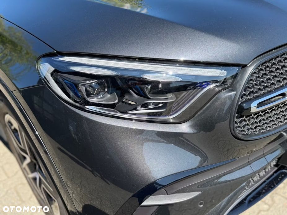 Mercedes-Benz GLC 220 d mHEV 4-Matic AMG Line - 7
