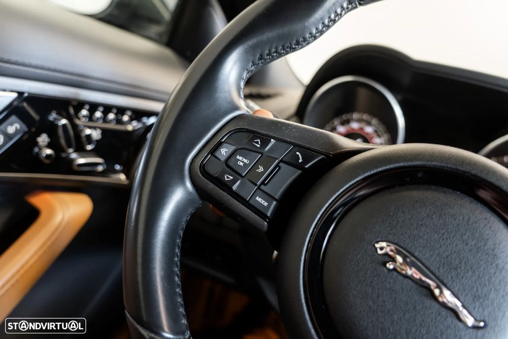 Jaguar F-Type 3.0 V6 S/C S Auto - 11