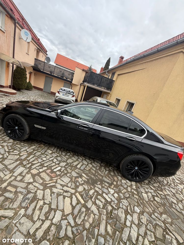BMW Seria 7 740d xDrive - 7