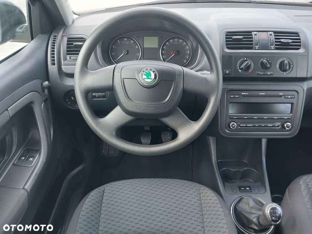 Skoda Fabia 1.2 HTP Ambition - 12